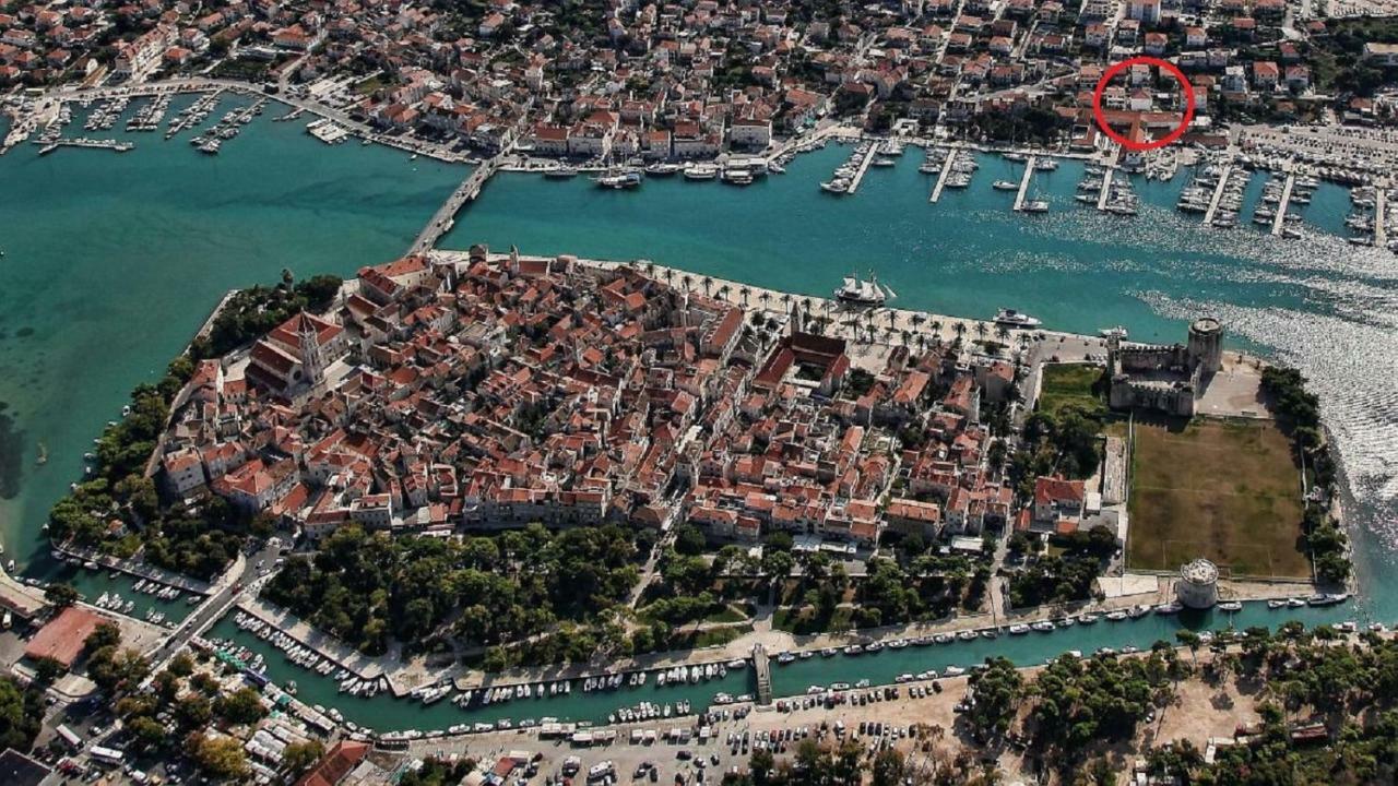 Apartments Mirjana Trogir Buitenkant foto